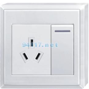 1343曼奈柯斯IP44明裝插座32A 4P